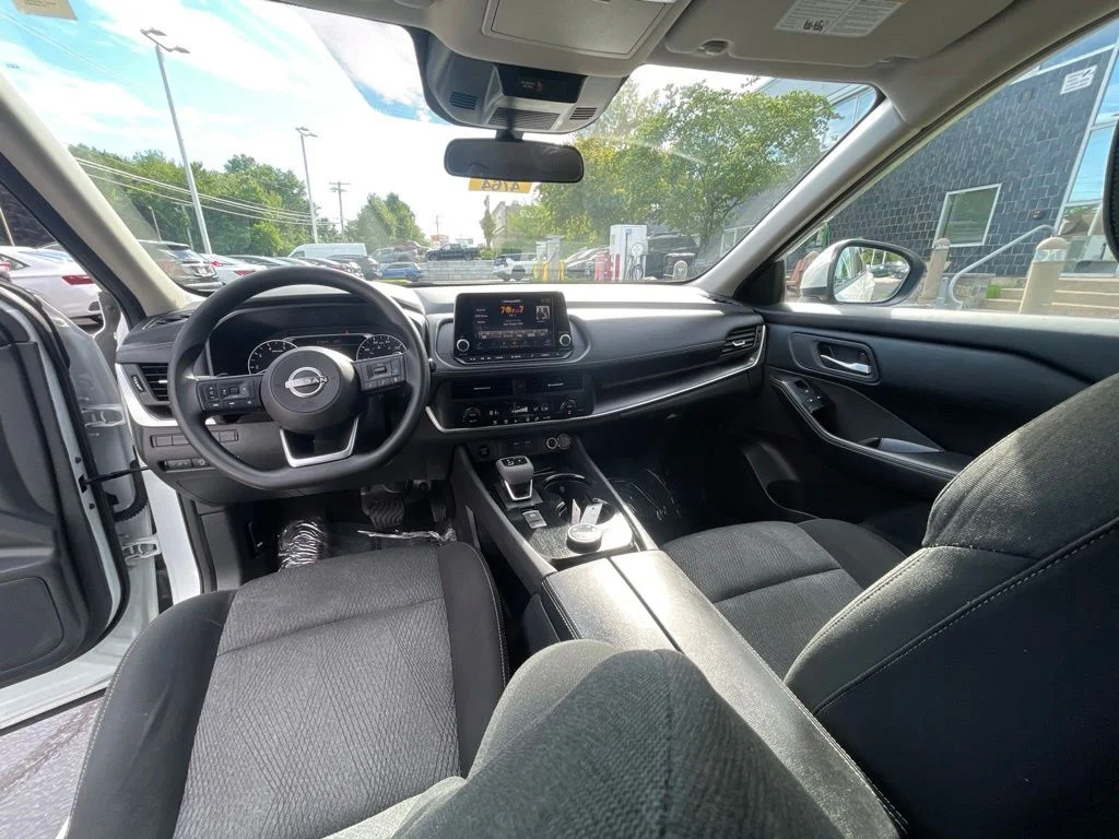 Certified Used 2024 White Nissan SV image 11