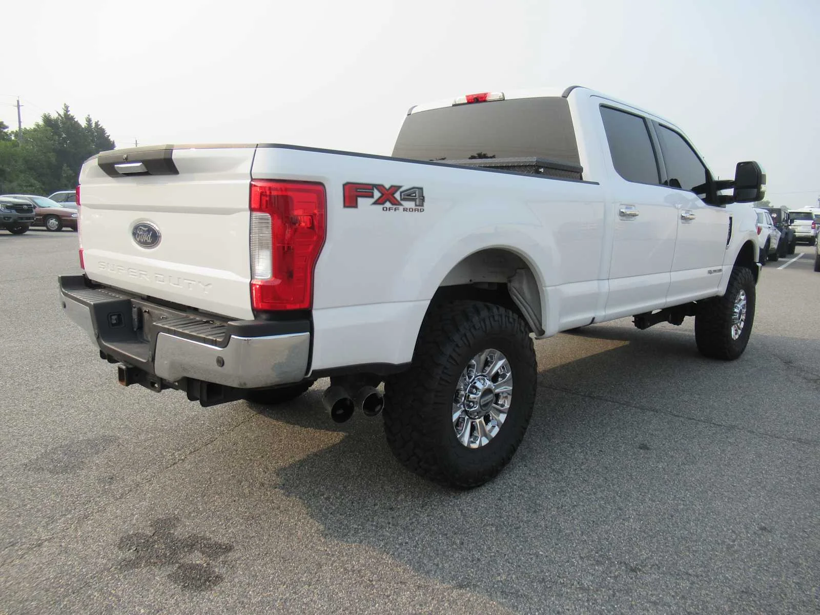 Used 2019 Oxford White Ford XLT image 5