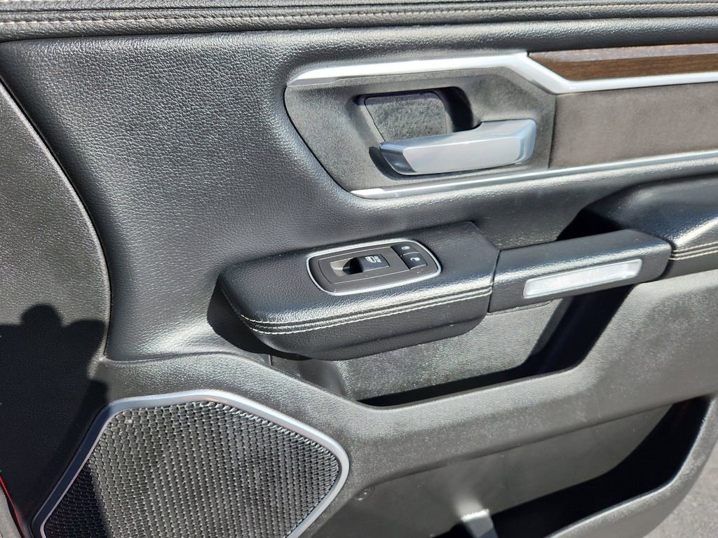 2022 RAM Ram 1500 Pickup Laramie - Photo 16