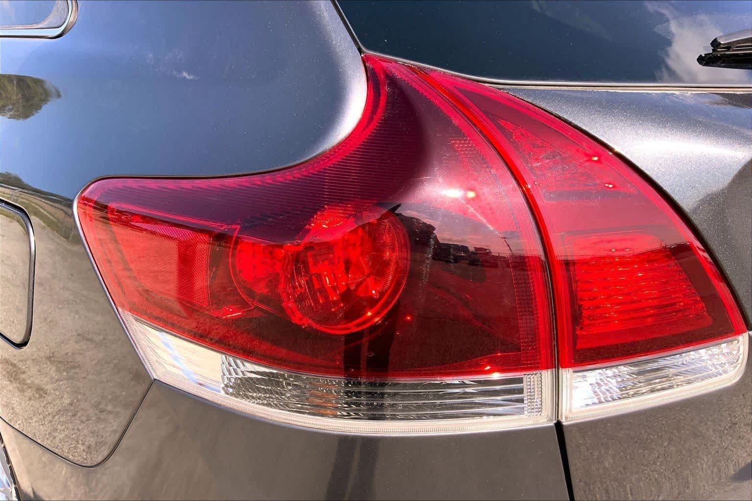 Used 2013 Magnetic Gray Metallic Toyota LE image 28