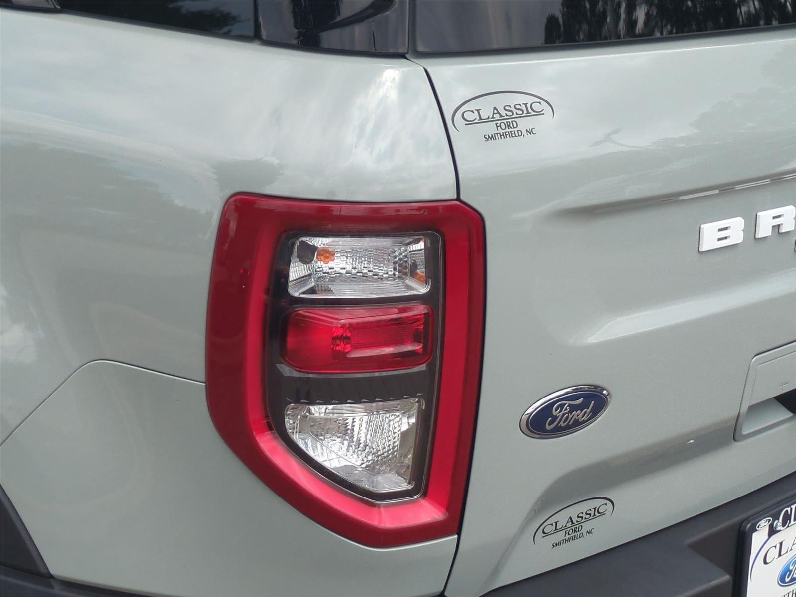 Used 2024 Cactus Gray FORD OUTBANK image 12
