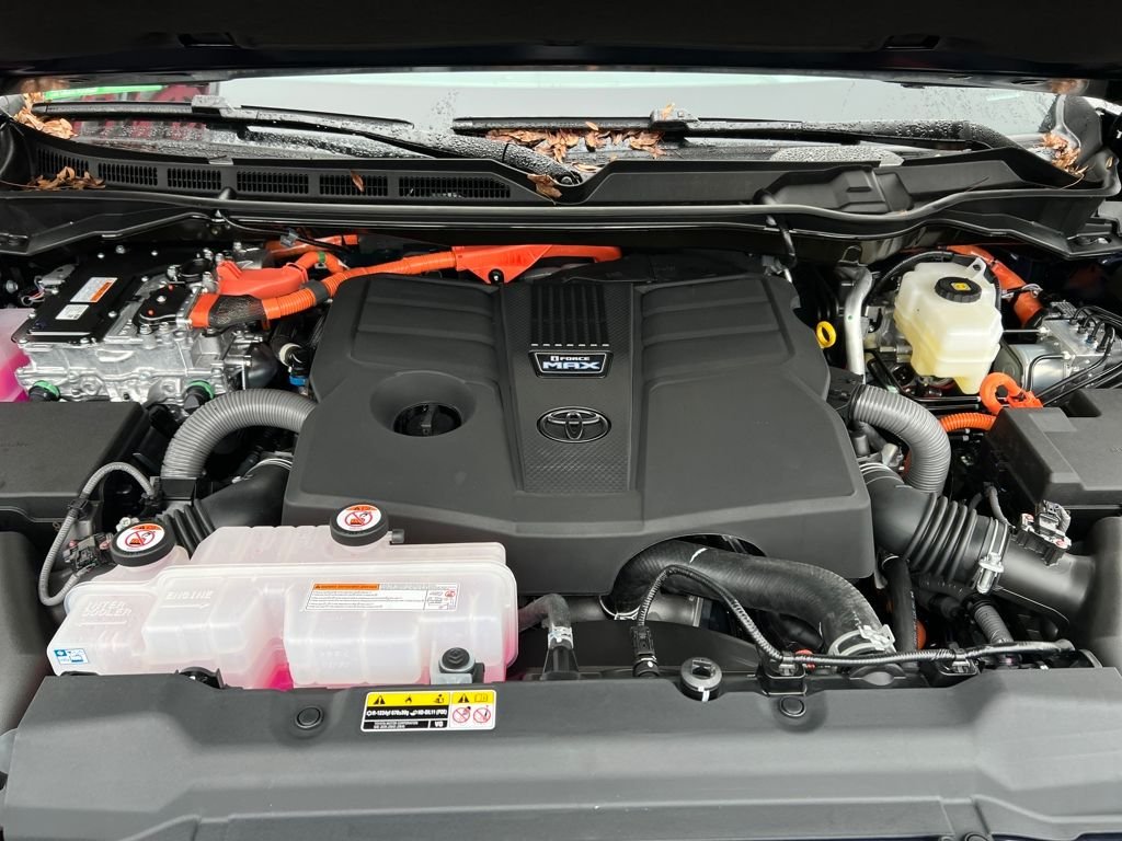 2026 Toyota Tundra Platinum - Photo 9