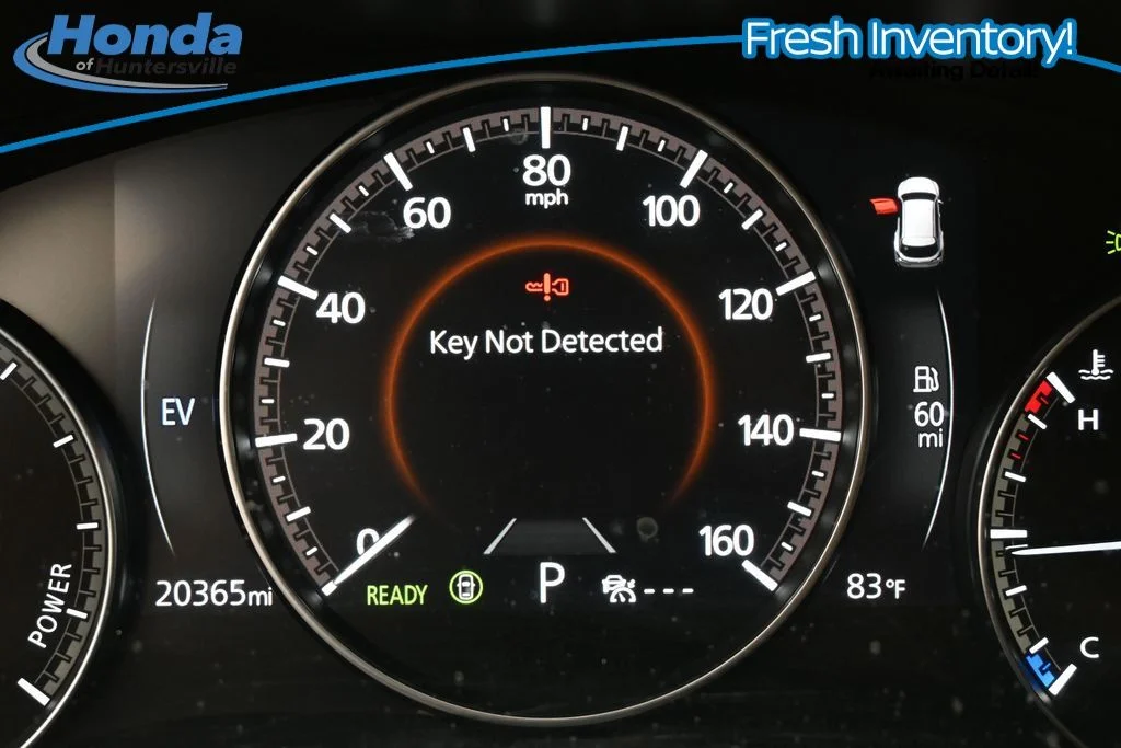 Used 2025 Gray Metallic Mazda Premium image 12