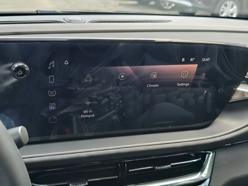 2026 Buick Envista Sport Touring - Photo 14