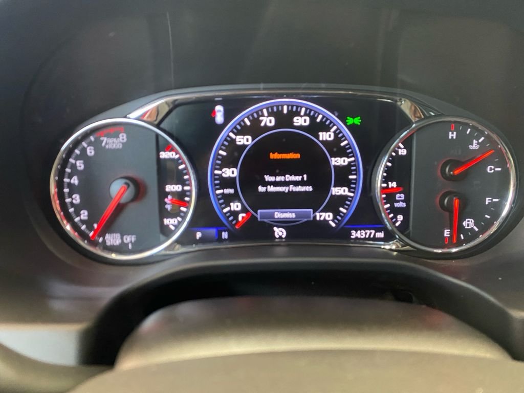 Used 2023 White GMC AT4 image 10