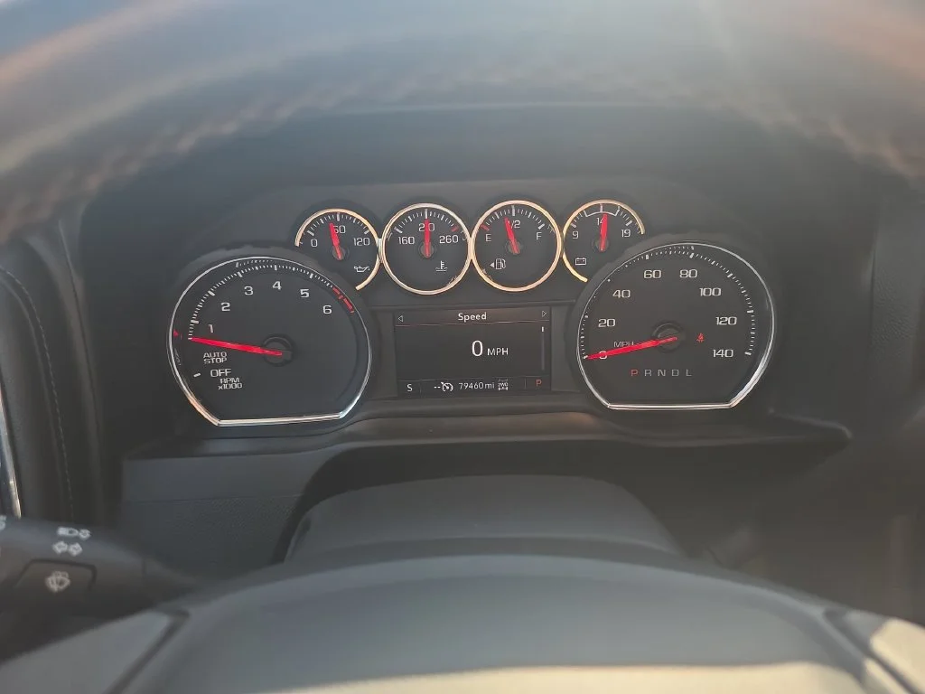 2021 Chevrolet Silverado 1500 RST - Photo 12