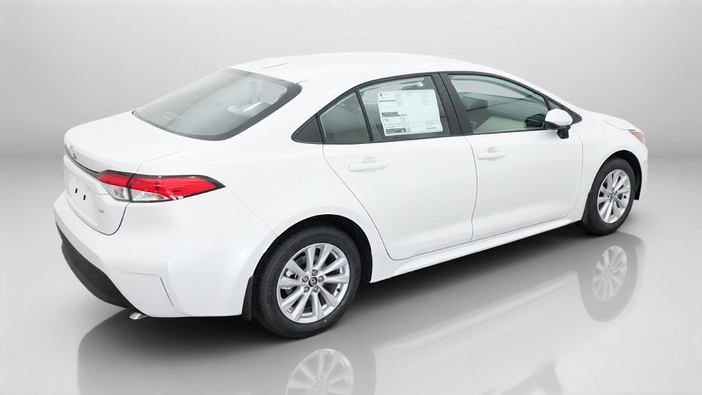 New 2027 Wind Chill Pearl Toyota LE image 9