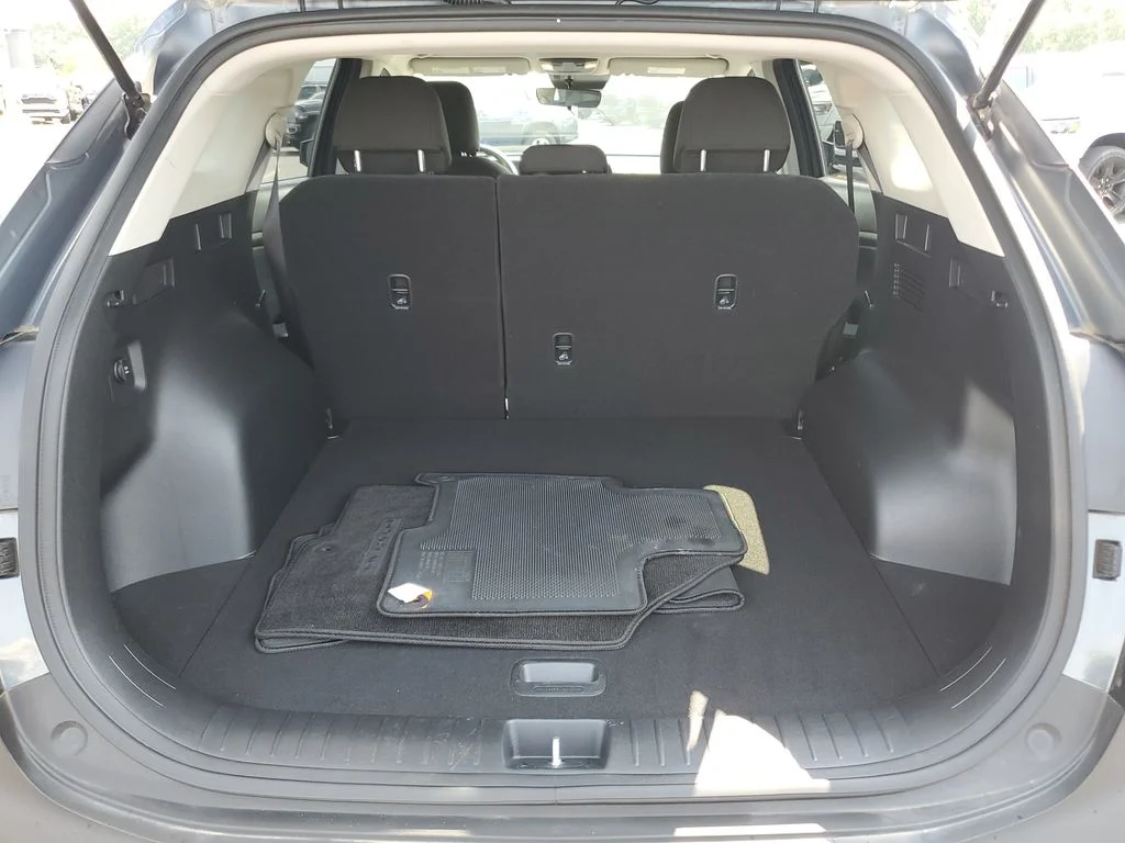 Used 2023 Gray Kia LX image 9