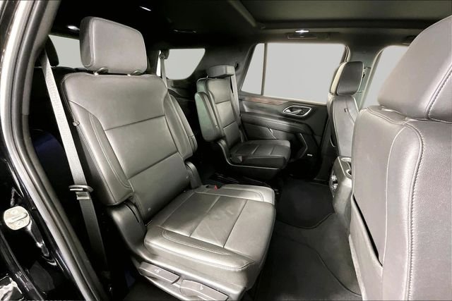Used 2023 Black Chevrolet Z71 image 23