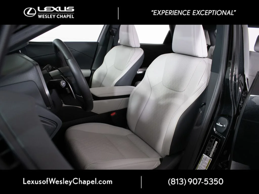 Used 2025 Black Lexus 350 Premium Plus image 13