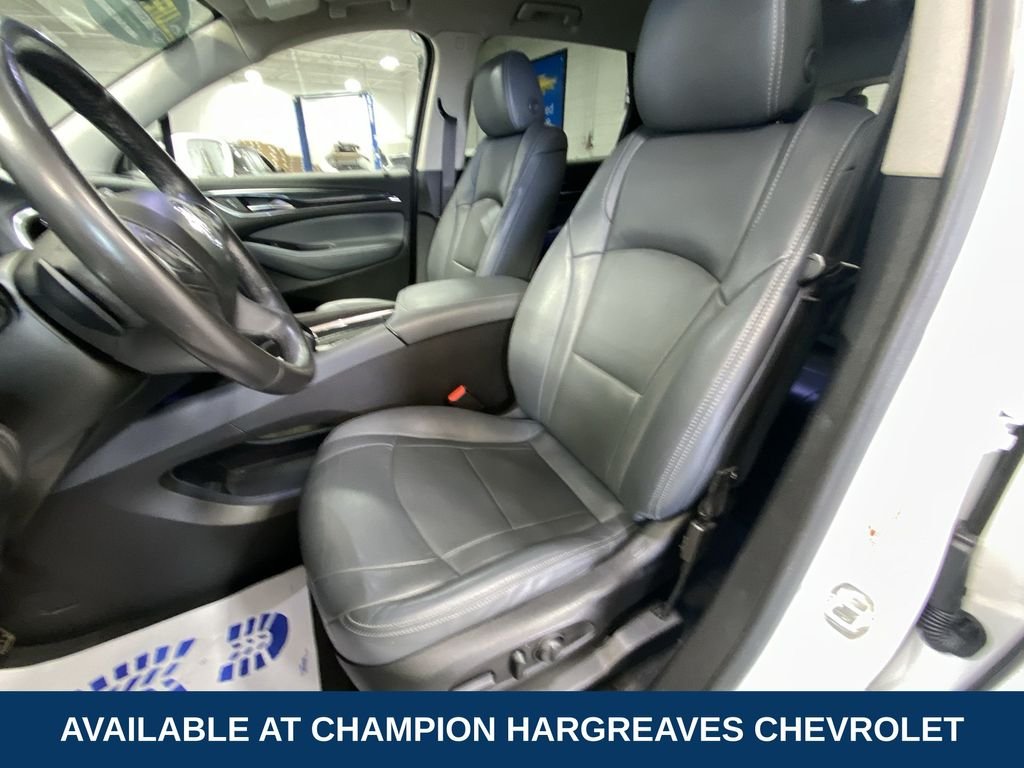 Used 2020 Summit White Buick Essence image 33