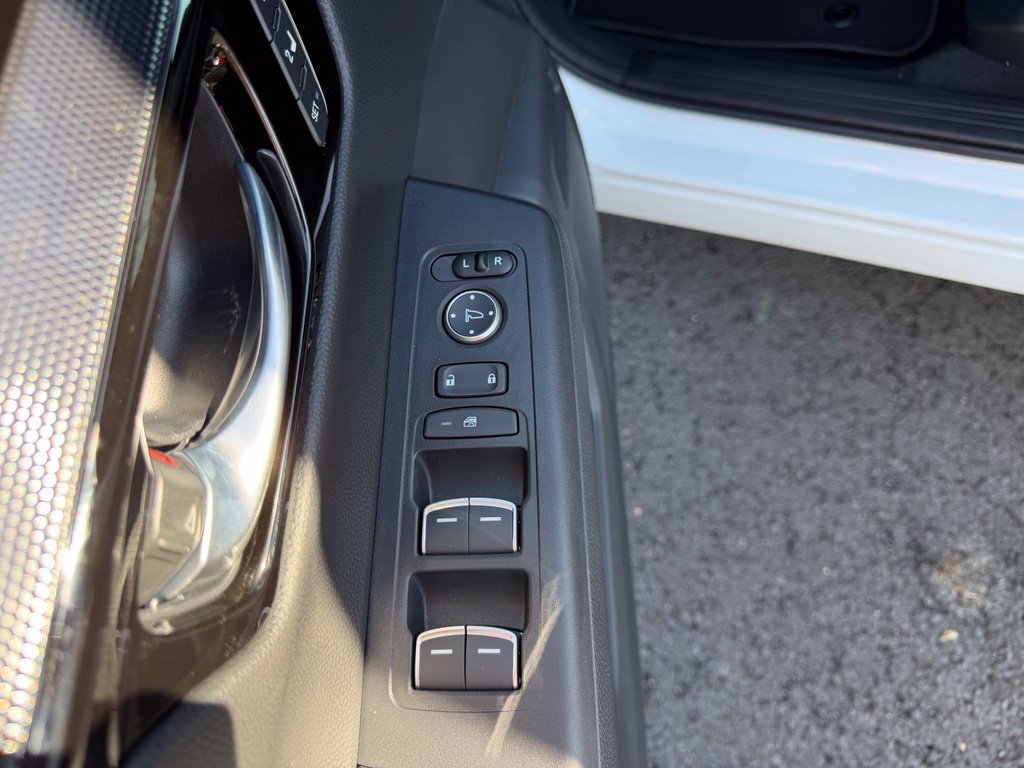 New 2027 Platinum White Pearl Honda Sport Touring image 14
