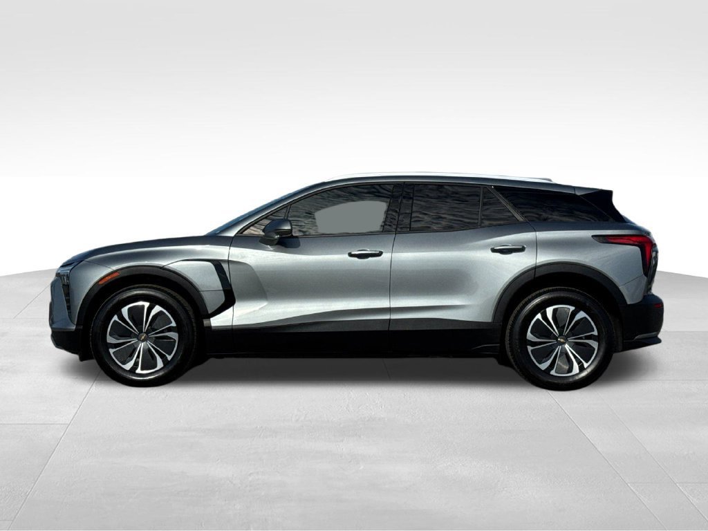 Used 2024 Chevrolet Blazer EV LT with VIN 3GNKDBRJ6RS229560 for sale in Delano, CA