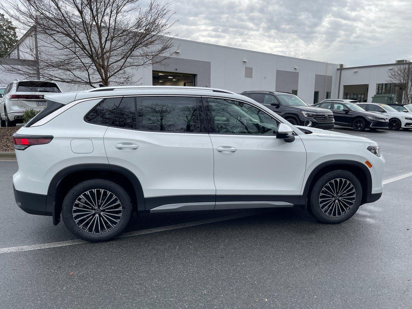 2026 Volkswagen Tiguan S - Photo 6