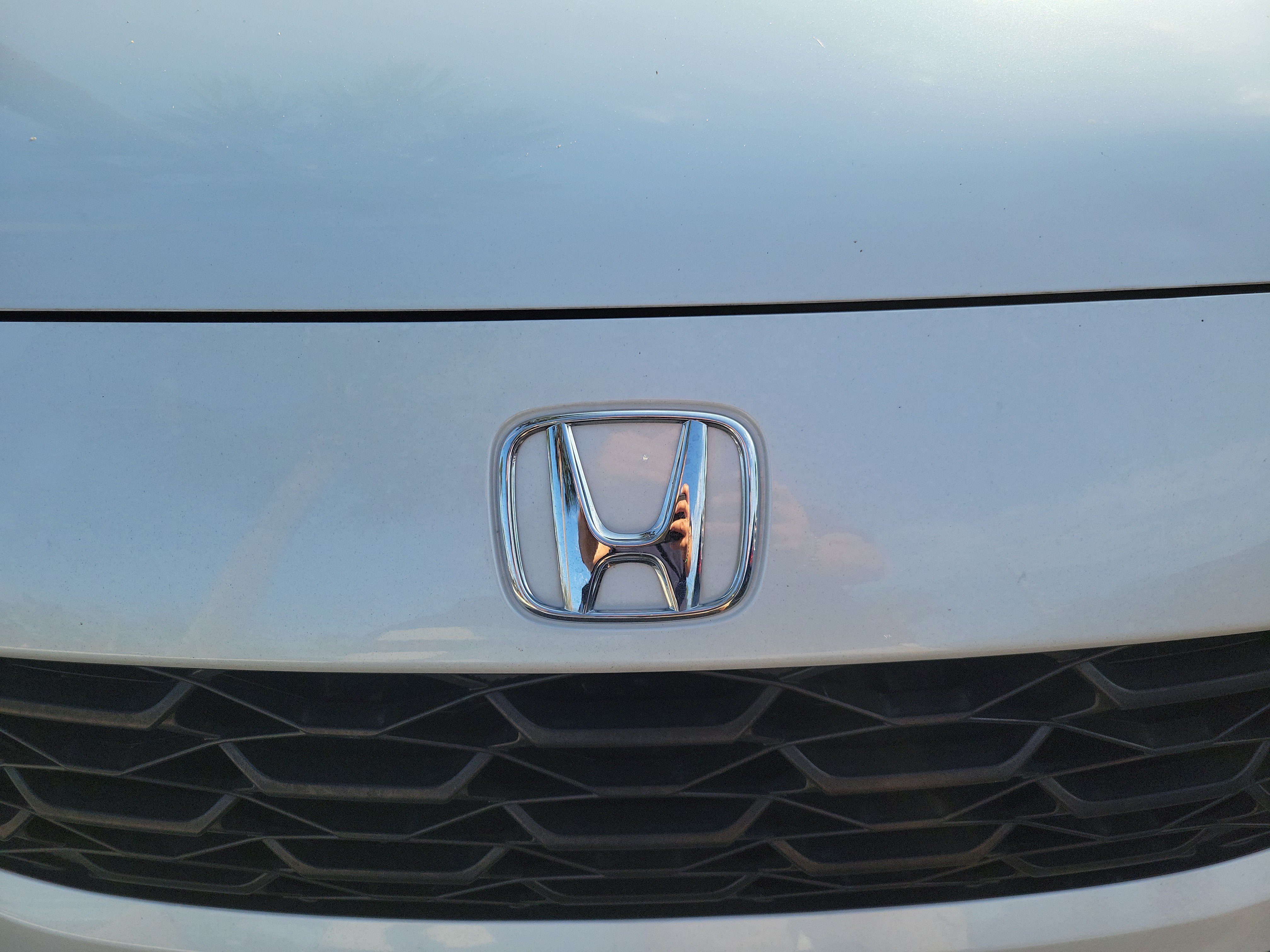 Used 2024 Platinum White Pearl Honda 5DR 2WD LX image 24