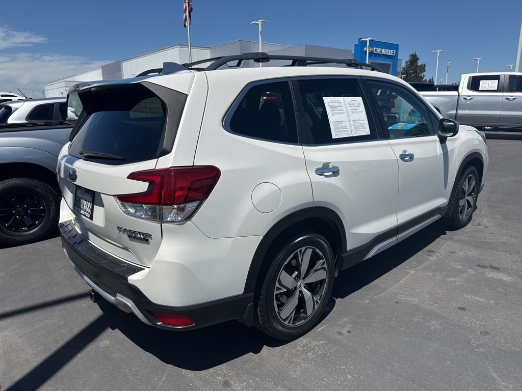 Used 2019 Crystal White Pearl Subaru Touring image 3
