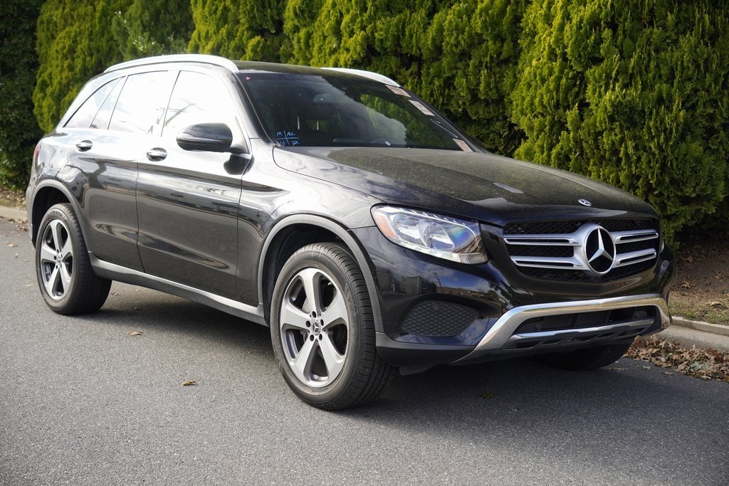 2019 Mercedes Benz GLC 300 4MATIC photo 4