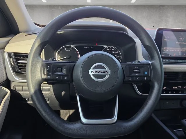 Used 2021 White Nissan SV image 21
