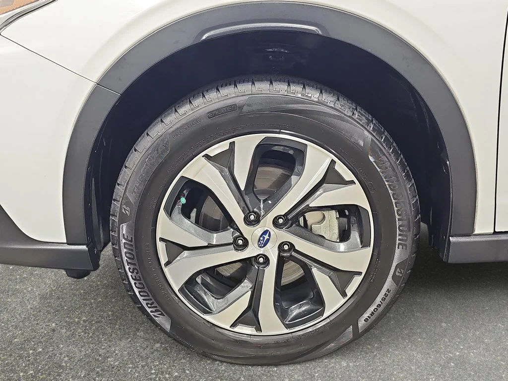 Used 2020 White Subaru Limited image 34