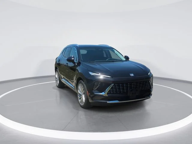 Used 2025 Black Buick Avenir image 2