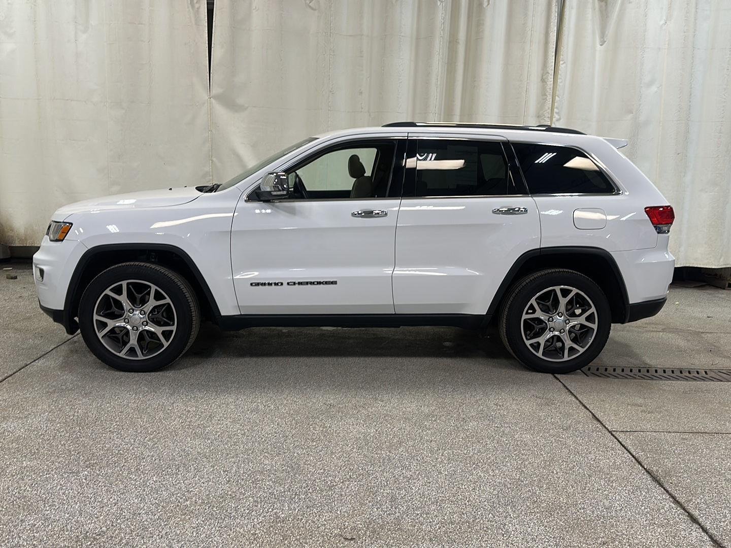 Used 2019 Jeep Grand Cherokee Limited with VIN 1C4RJFBG7KC842465 for sale in Waconia, Minnesota