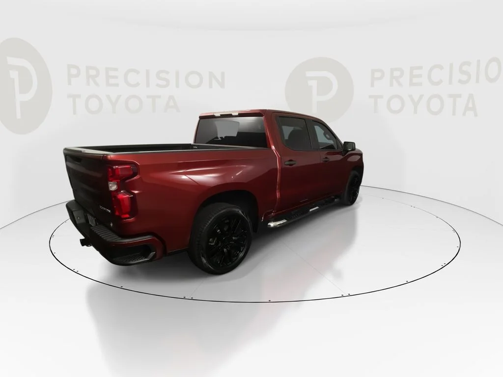 Used 2019 Cajun Red Tintcoat Chevrolet Custom image 18