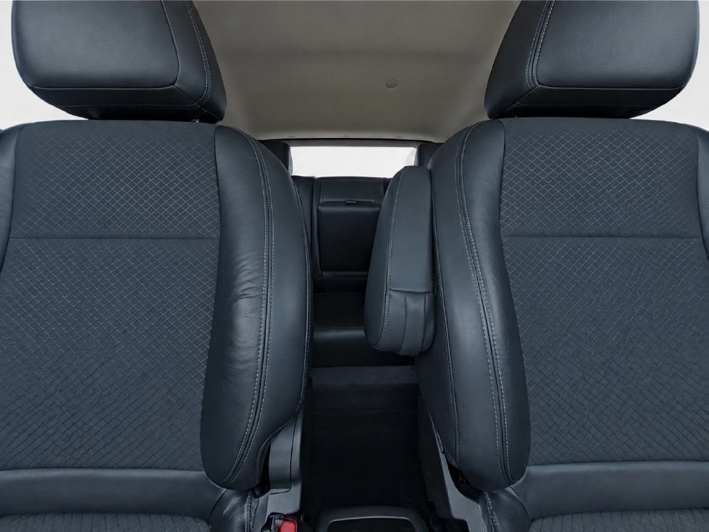 Used 2016 Red Buick Base image 26