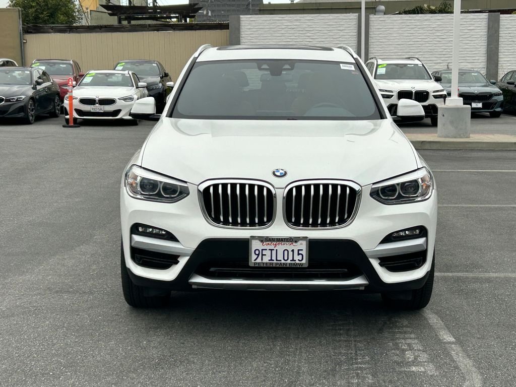 Used 2021 Alpine White BMW sDrive30i image 8