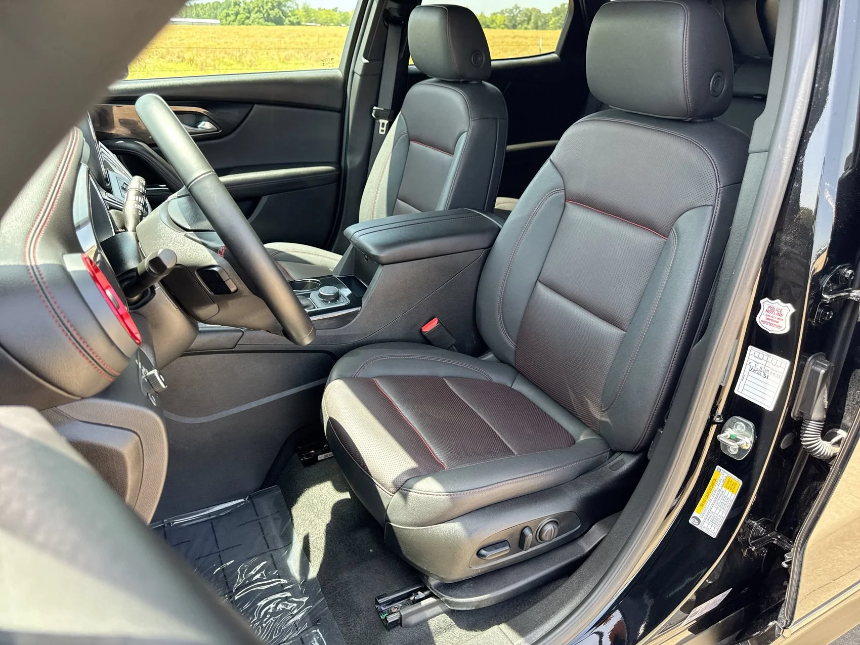 Used 2025 Black Chevrolet RS image 11