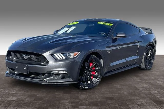 2017 Ford Mustang GT Coupe Premium's photo