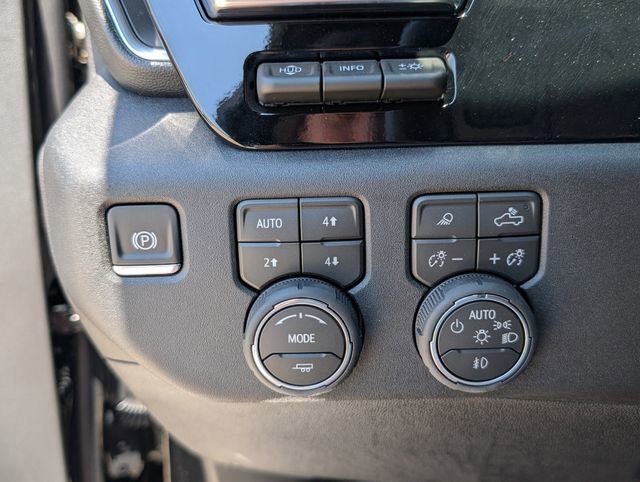 2026 Chevrolet Silverado 2500 HD High Country - Photo 17