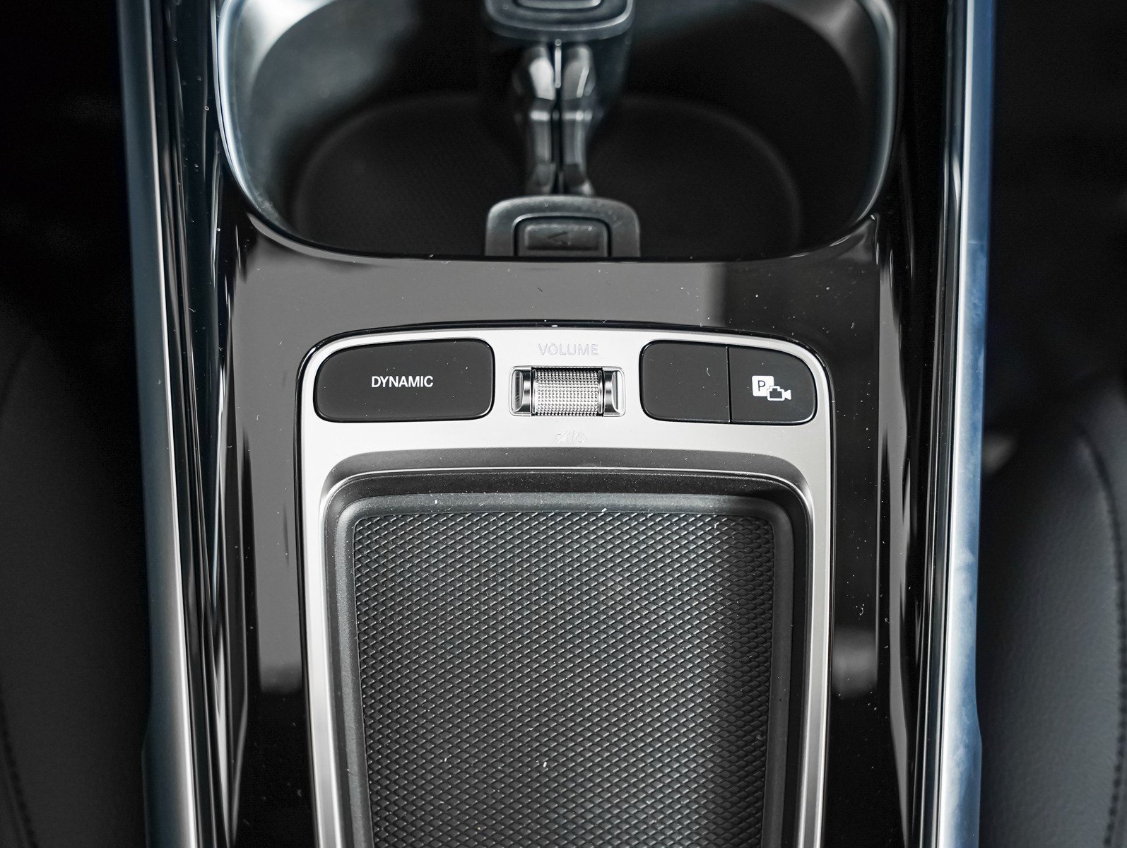 New 2026 Night Black Mercedes-Benz GLB 250 image 16