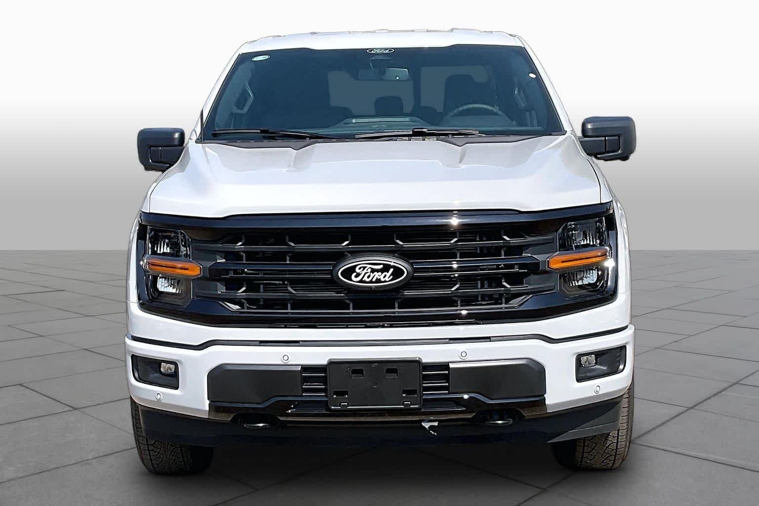 New 2026 Avalanche Ford XLT image 3