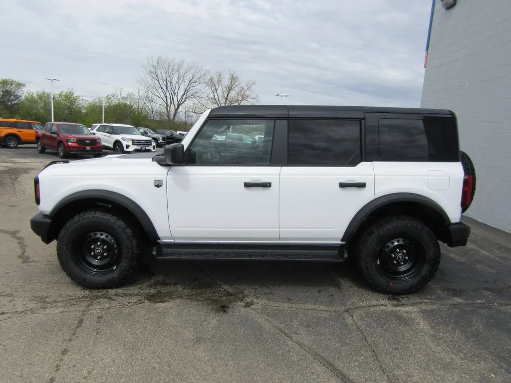 New 2026 Oxford White Ford Big Bend® image 2