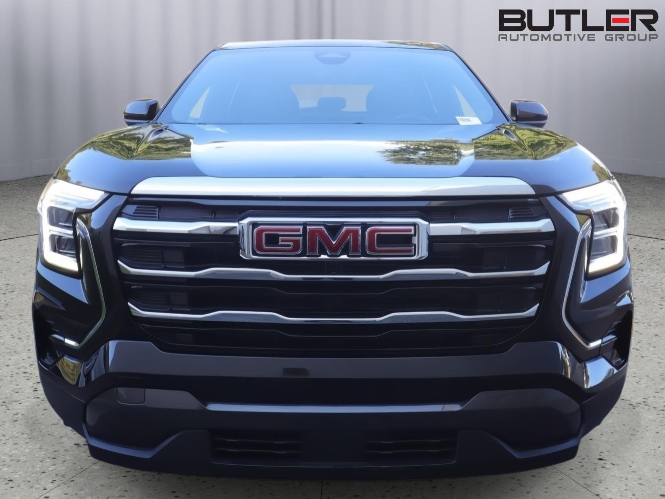 Used 2025 Ebony Twilight Metallic GMC AWD Elevation image 2