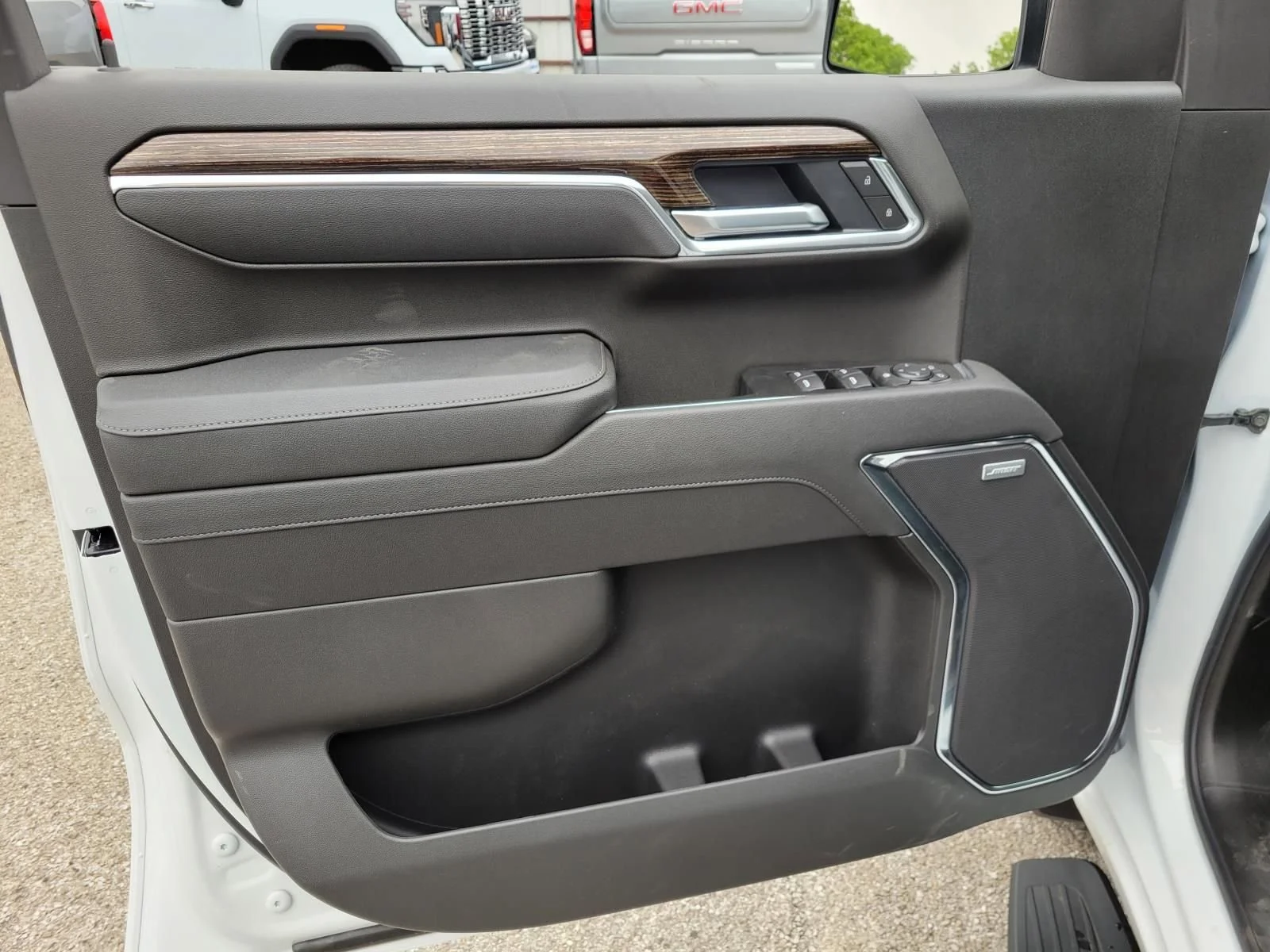 2026 GMC Sierra 1500 Elevation - Photo 9