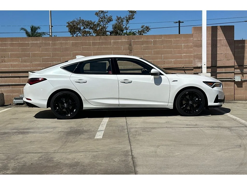 New 2026 Platinum White Pearl Acura w/A-Spec Package image 3