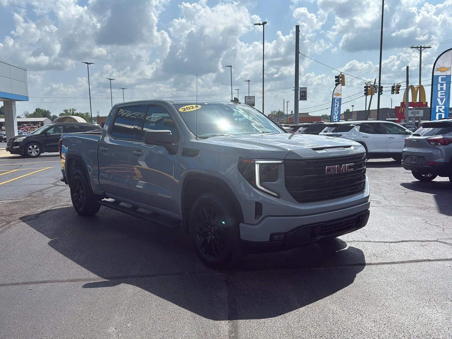 Used 2024 Thunderstorm Gray GMC Elevation image 7