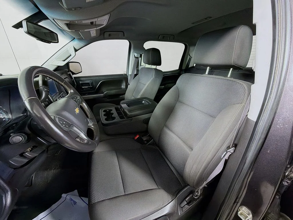 Used 2016 Gray Chevrolet LT image 12