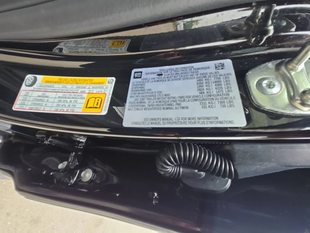 Certified Used 2025 Onyx Black GMC Denali image 25