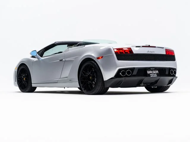 Used 2011 Silver Lamborghini LP560-4 image 3