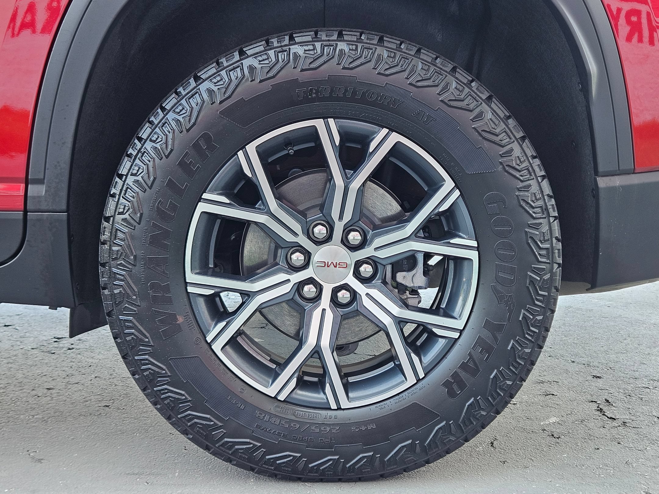 2024 GMC Acadia AT4 - Photo 28