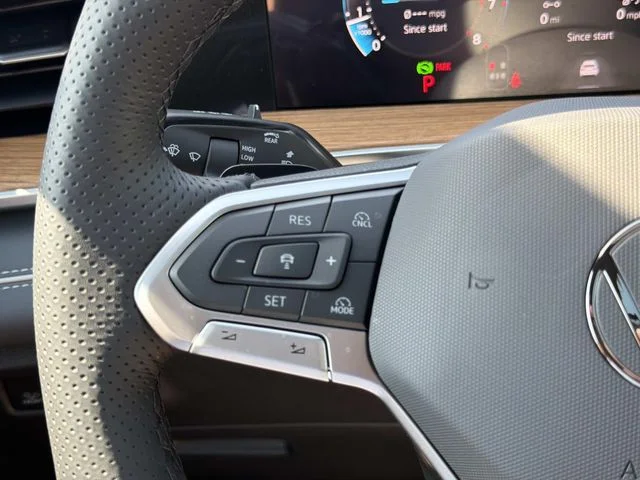 New 2026 Black Volkswagen 2.0T SEL R-Line Turbo image 19