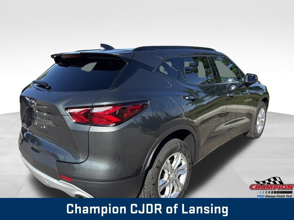 Used 2020 Gray Chevrolet LT image 7