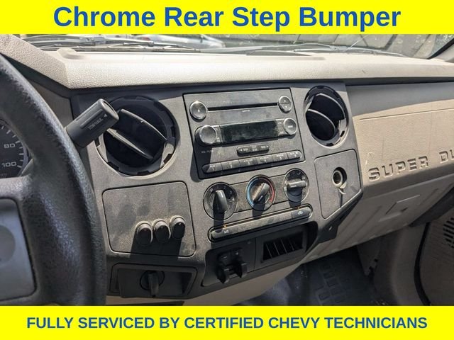 Used 2010 White Ford XL image 23