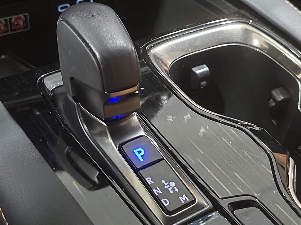Used 2025 Mica Lexus 350 image 16