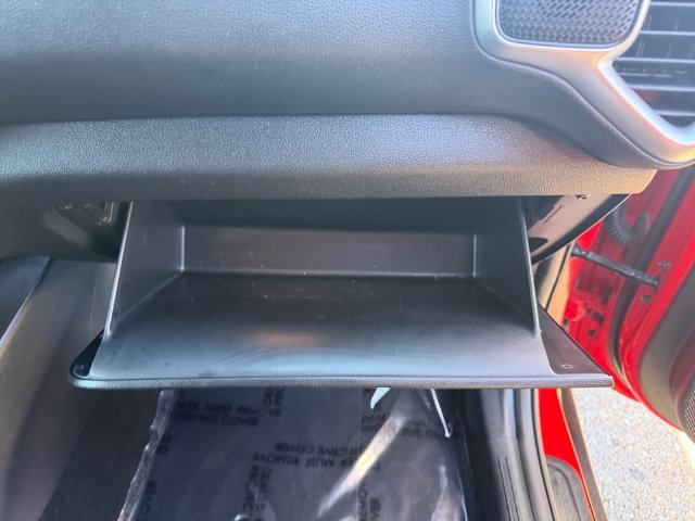 Used 2022 Red Kia LX image 28