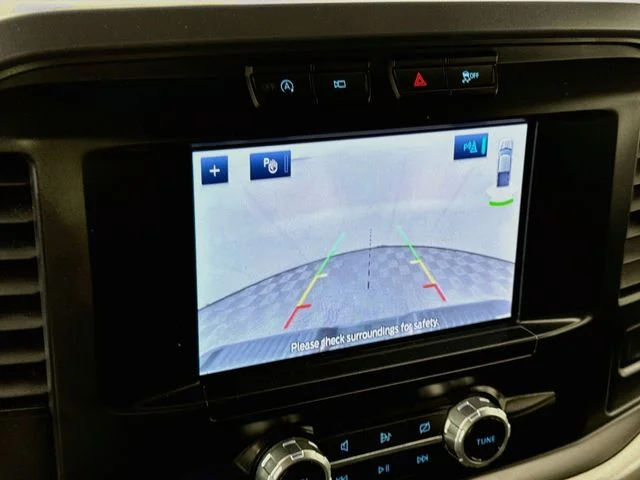 Used 2023 Black Ford XLT image 14