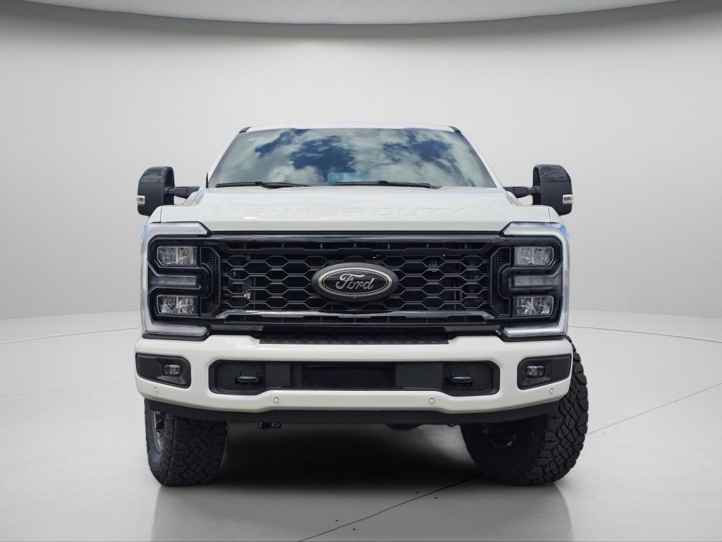 New 2026 Star White Metallic Tri-Coat Ford King Ranch image 3