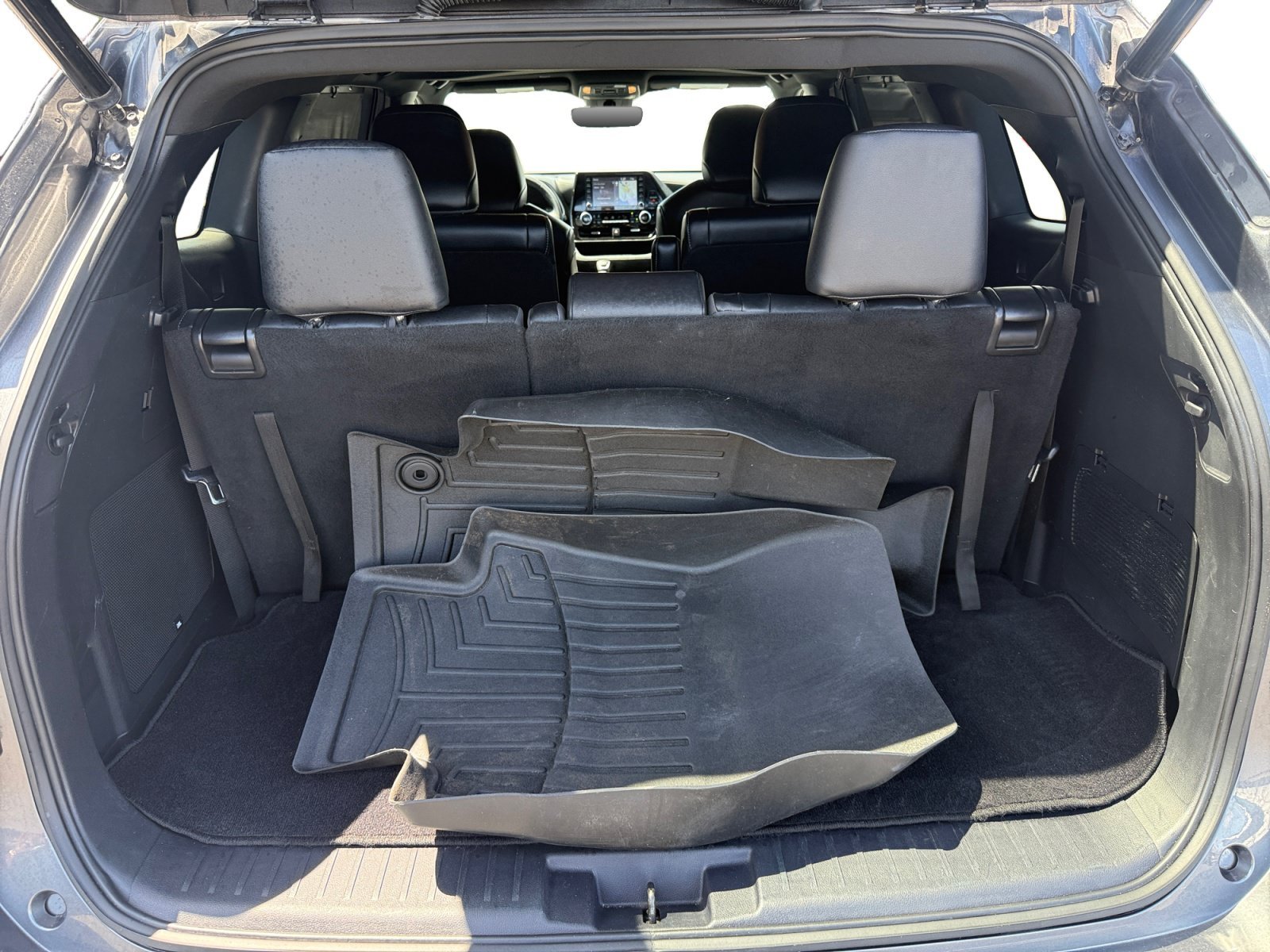 Used 2021 Magnetic Gray Metallic Toyota XSE image 17
